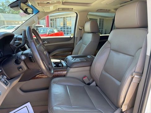 Used 2015 Chevrolet Tahoe LTZ RWD image 9