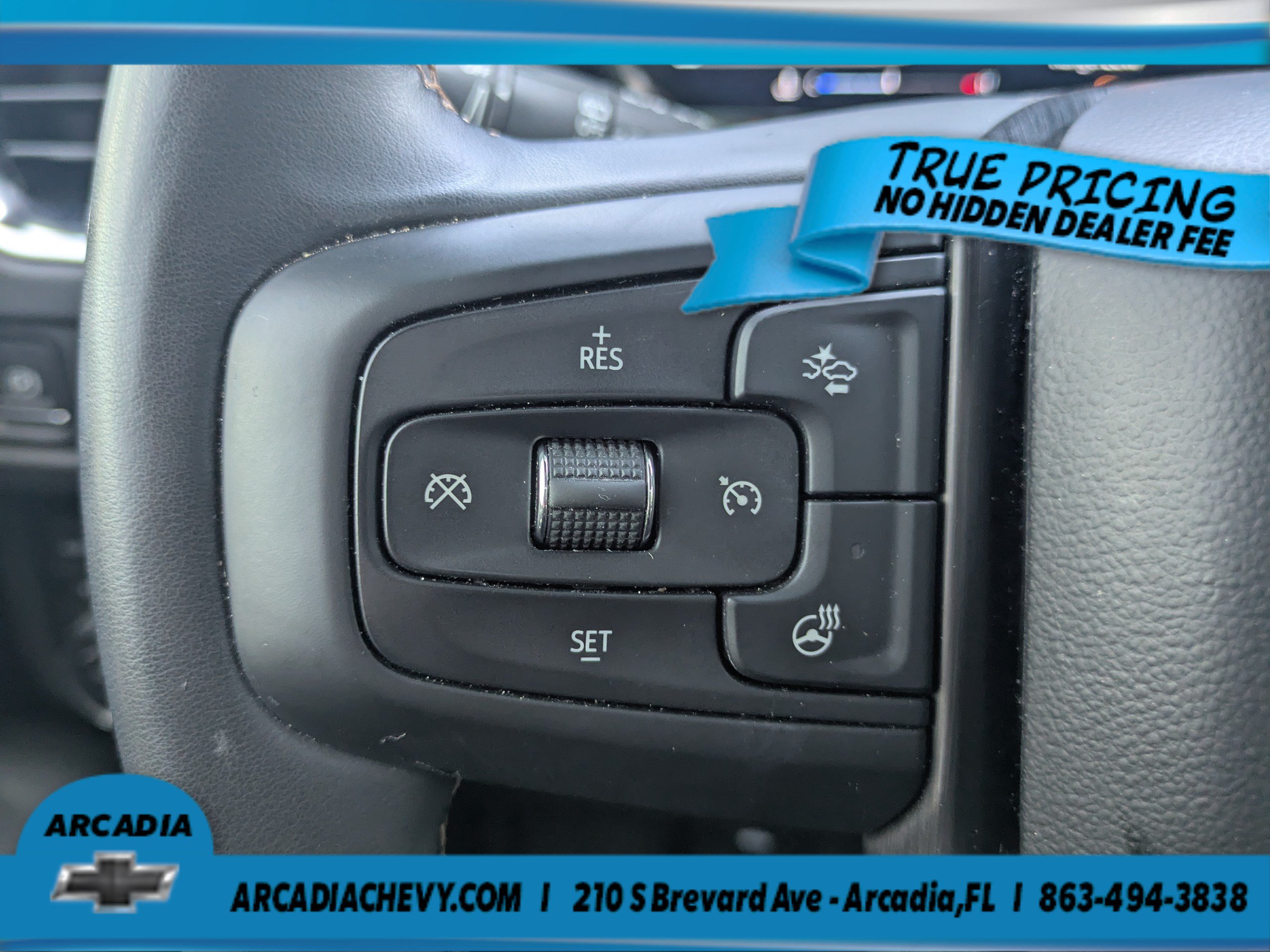 Used 2023 GMC Yukon AT4 w/ LPO, Floor Liner Package AWD/4WD image 27