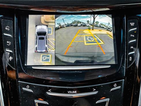 Used 2016 Cadillac Escalade Luxury AWD/4WD image 17