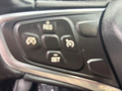 Used 2022 Chevrolet Malibu RS FWD image 13