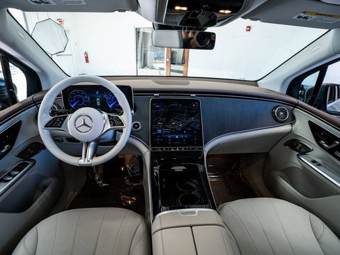 Used 2023 Mercedes-Benz EQE 350+ SUV w/ AMG Line Exterior Package image 57