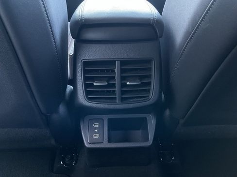 Used 2025 Kia Seltos S image 18