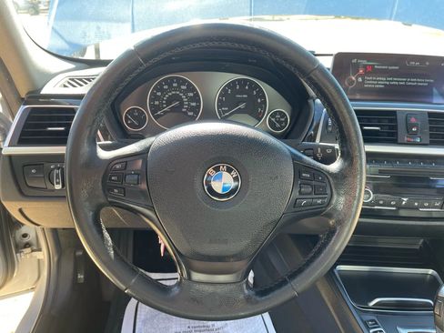 Used 2016 BMW 320i xDrive 320i xDrive Sedan 4D image 20