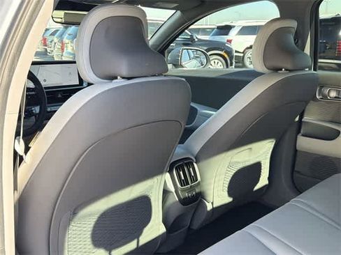 Certified 2025 Hyundai Ioniq 6 SEL image 19