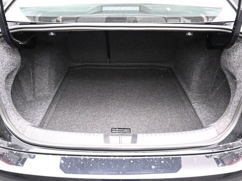 New 2026 Volkswagen Jetta SE image 12