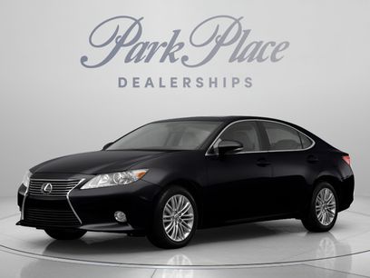 Used 2013 Lexus ES 350 w/ Luxury Pkg