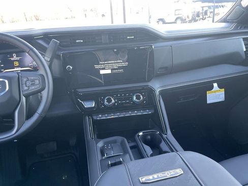 New 2026 GMC Sierra 2500 AT4X image 17
