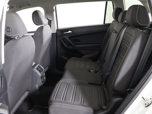 Used 2023 Volkswagen Tiguan S image 31