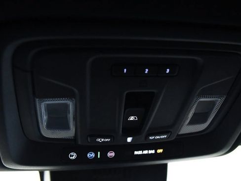 Used 2024 Chevrolet Silverado 1500 ZR2 w/ Technology Package AWD/4WD image 46