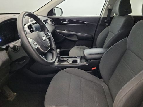 Used 2020 Kia Sorento L FWD image 17
