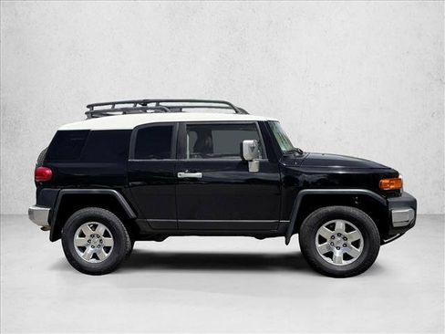 Used 2007 Toyota FJ Cruiser 4WD image 4
