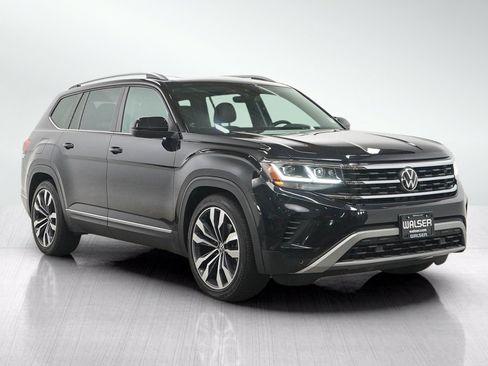 Used 2022 Volkswagen Atlas SEL AWD/4WD image 7