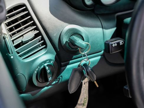 Used 2005 Porsche 911 Turbo S image 47