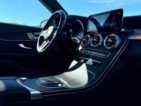 Certified 2022 Mercedes-Benz GLC 300 4MATIC image 13