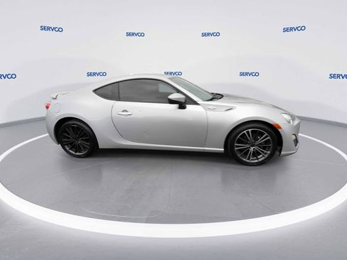 Used 2013 Scion FR-S RWD image 9
