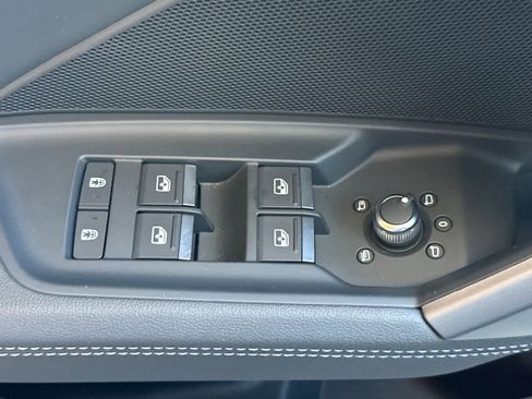 Used 2025 Audi A3 2.0T Premium w/ Convenience Package image 13