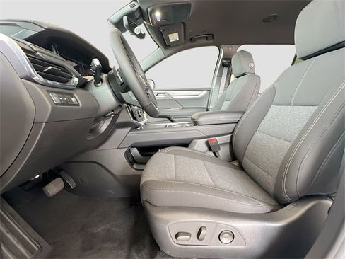 New 2026 GMC Acadia Elevation image 15