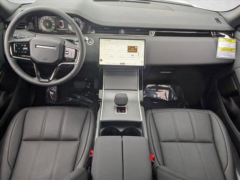 Used 2026 Land Rover Range Rover Evoque S image 15