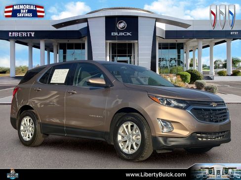 Used 2019 Chevrolet Equinox LT FWD image 1