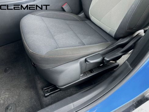 Used 2024 Chevrolet Trax RS image 27