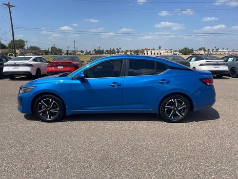 Certified 2025 Nissan Sentra SV w/ Trunk Package FWD image 4