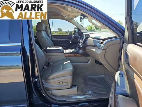 Used 2020 Chevrolet Tahoe Premier w/ Max Trailering Package AWD/4WD image 27