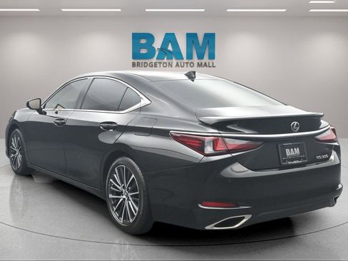 Used 2023 Lexus ES 350 w/ Premium Package FWD image 5
