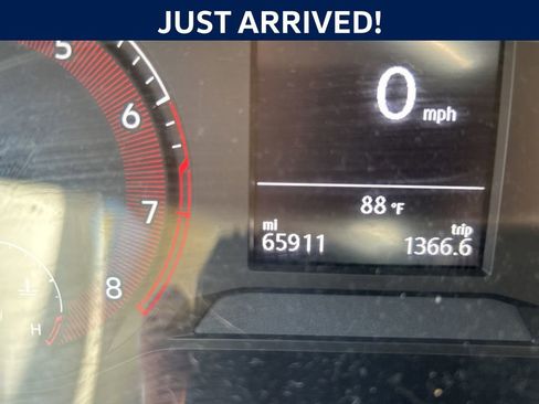 Used 2021 Volkswagen Jetta S w/ Driver Assistance Package FWD image 13