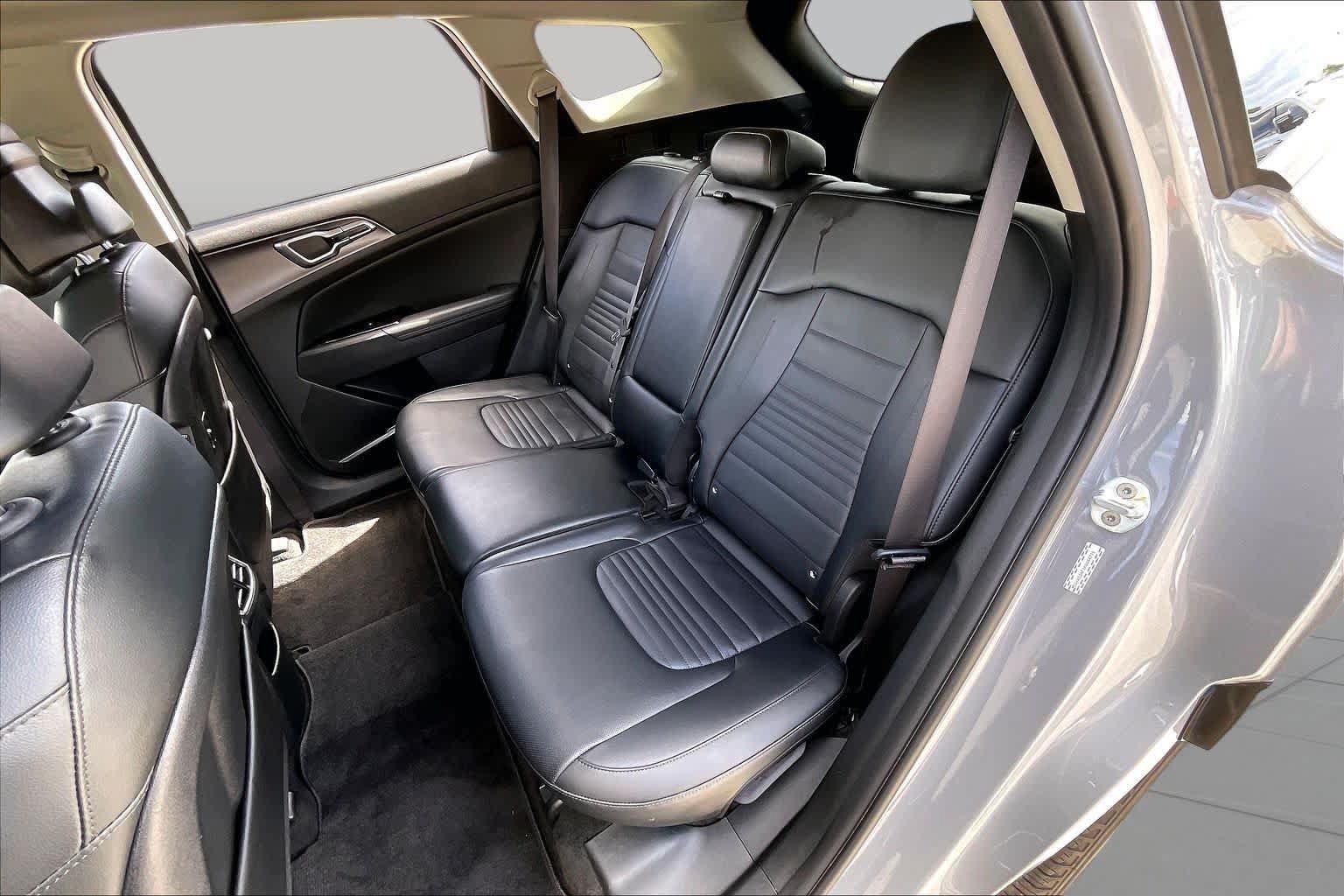 Used 2023 Kia Sportage SX FWD image 20