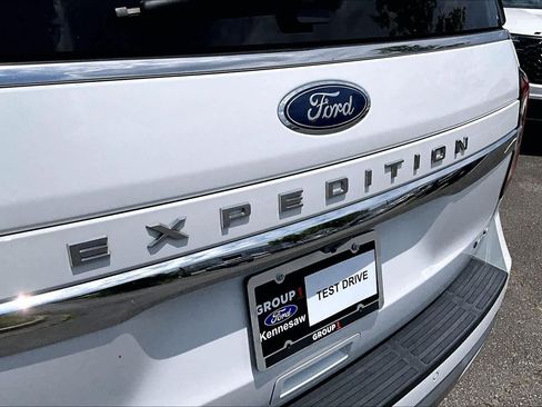 Used 2024 Ford Expedition Max Limited RWD image 31
