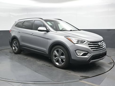 Used 2015 Hyundai Santa Fe Limited w/ Option Group 04 AWD/4WD image 5