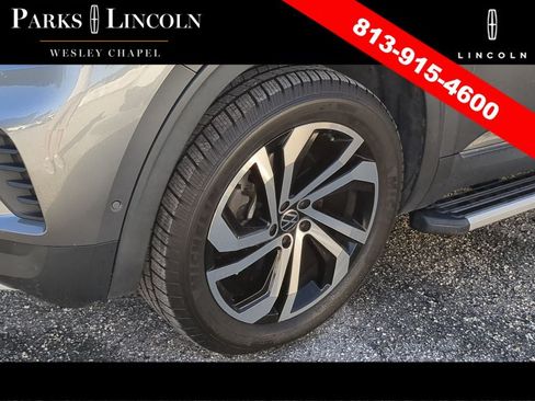 Used 2021 Volkswagen Atlas SEL Premium AWD/4WD image 12