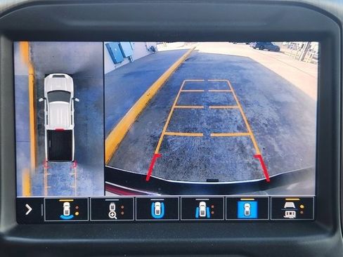 Used 2022 GMC Sierra 2500 Denali image 16