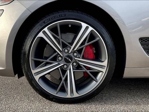 Certified 2025 Genesis G70 3.3T Advanced w/ Sport Prestige Package image 8