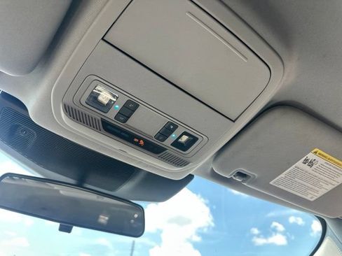 Used 2021 Ford Explorer XLT w/ Equipment Group 202A RWD image 40