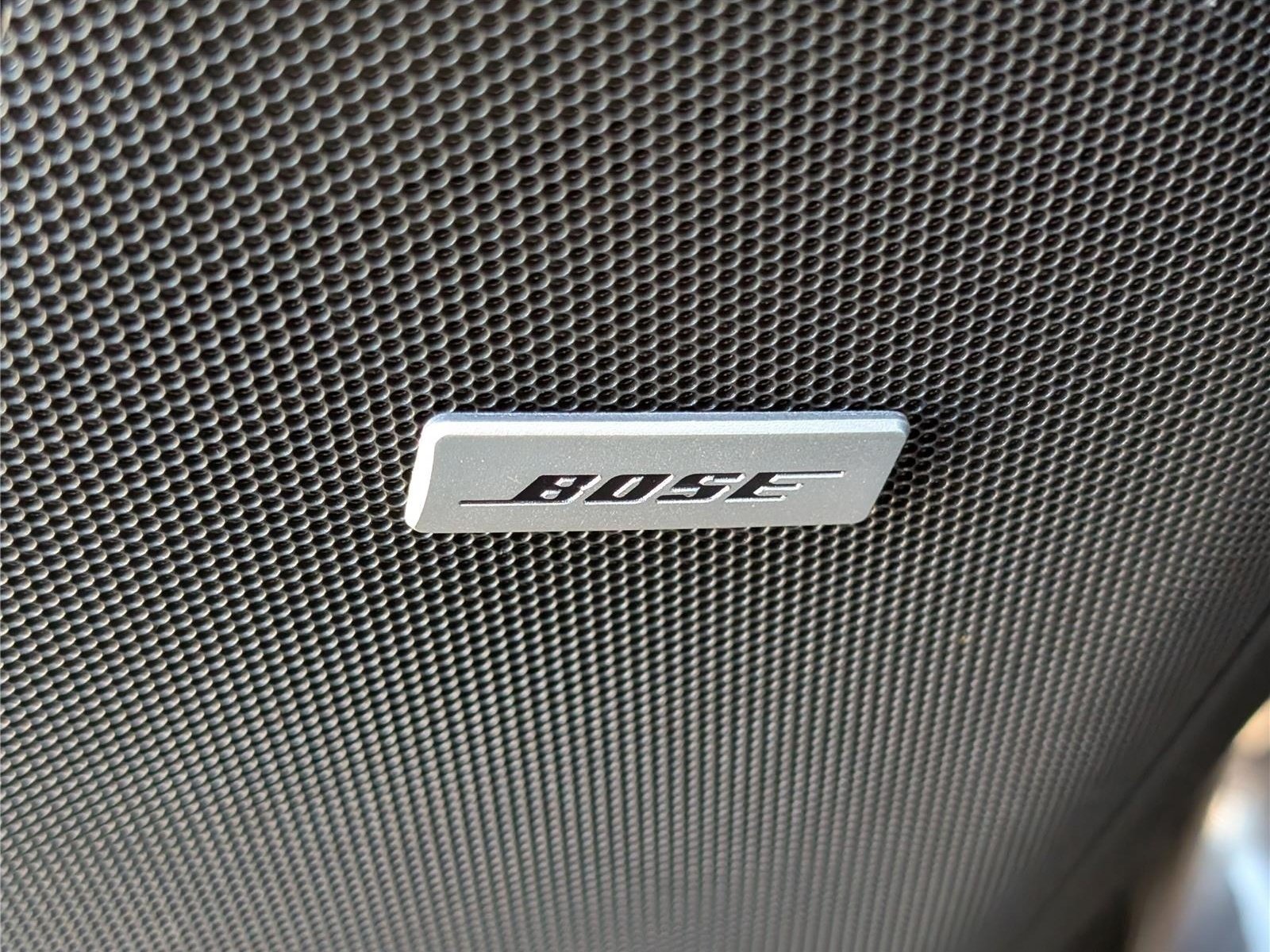 Used 2024 Chevrolet Suburban RST RWD image 23