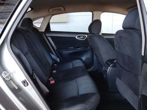 Used 2013 Nissan Sentra SR FWD image 15