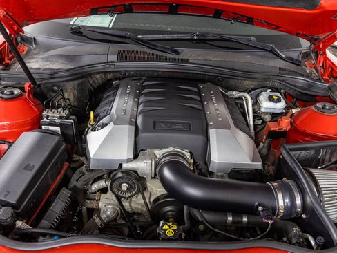 Used 2010 Chevrolet Camaro SS w/ LPO, Ground Effects Package image 43