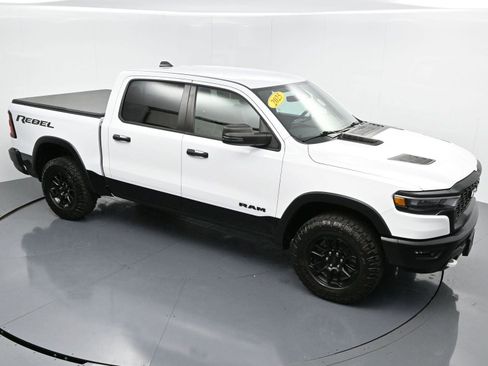 Used 2025 RAM 1500 Rebel image 39