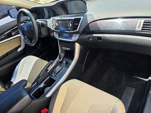 Used 2015 Honda Accord EX-L image 15