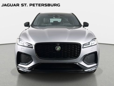 Used 2026 Jaguar F-PACE R-Dynamic S image 2
