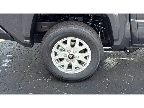New 2026 Toyota Tacoma SR5 AWD/4WD image 12