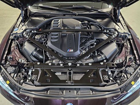 Used 2023 BMW M4 xDrive Competition image 9