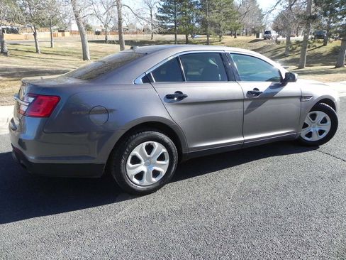Used 2018 Ford Taurus Police Interceptor image 4