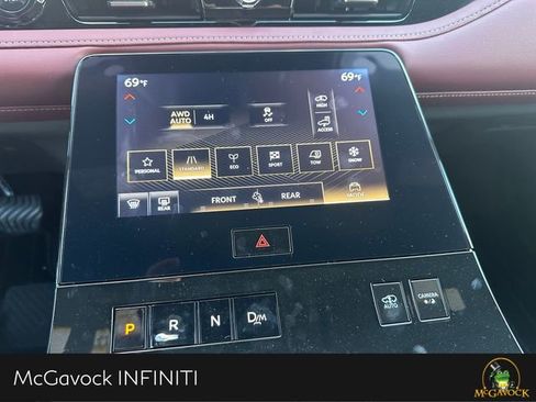 New 2026 INFINITI QX80 Autograph w/ Premium Cargo Package image 18