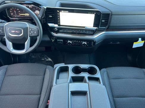 New 2026 GMC Sierra 1500 SLE AWD/4WD image 10