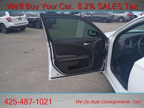 Used 2019 Dodge Charger SXT AWD/4WD image 9