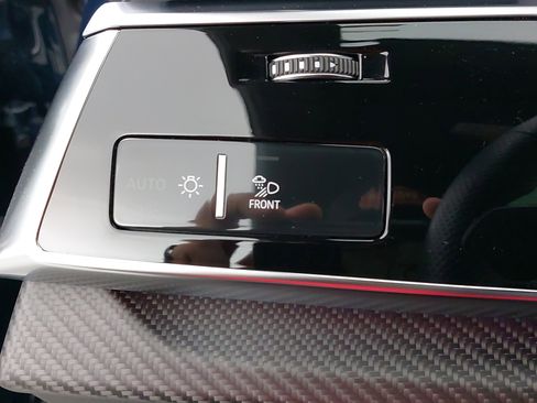 Used 2022 Audi RS Q8 image 28