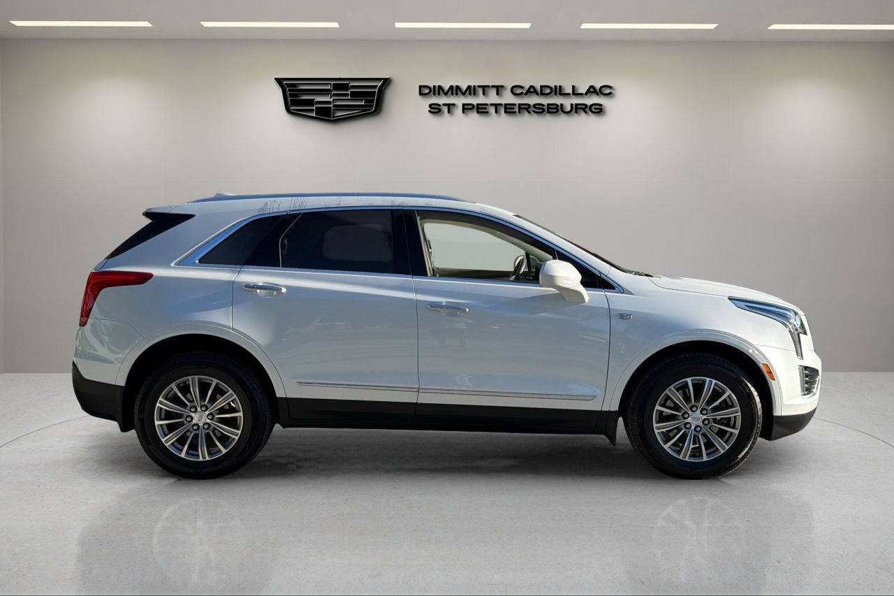 Used 2017 Cadillac XT5 Luxury FWD image 6