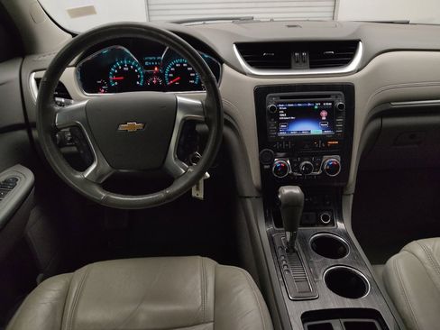 Used 2017 Chevrolet Traverse Premier FWD image 22